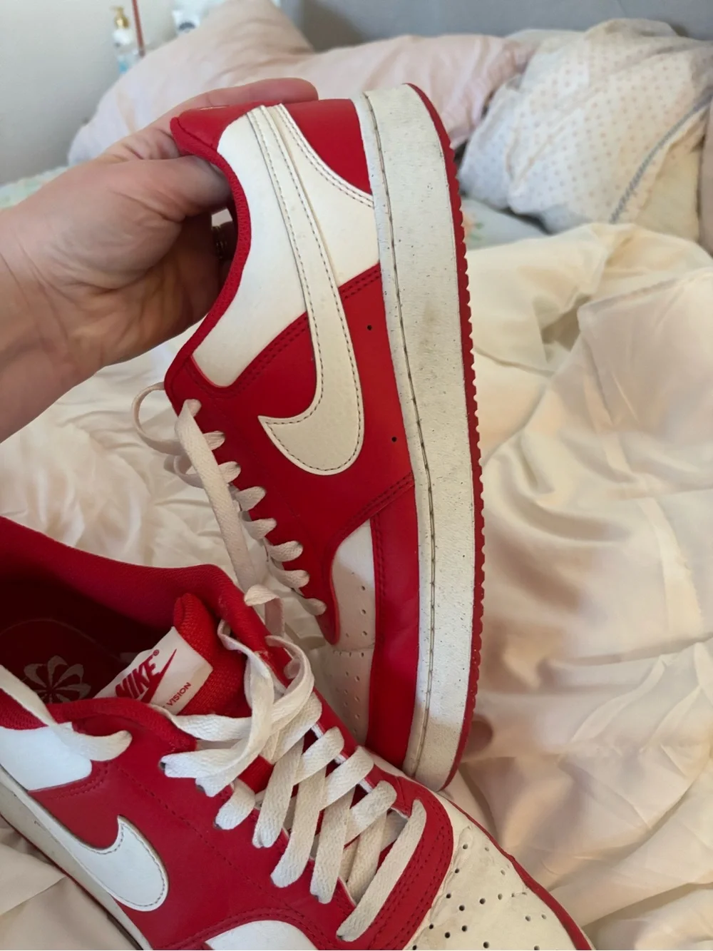 Nike Red and White Low-Top Sneakers with Mesh Lining - Picture 4 of 7